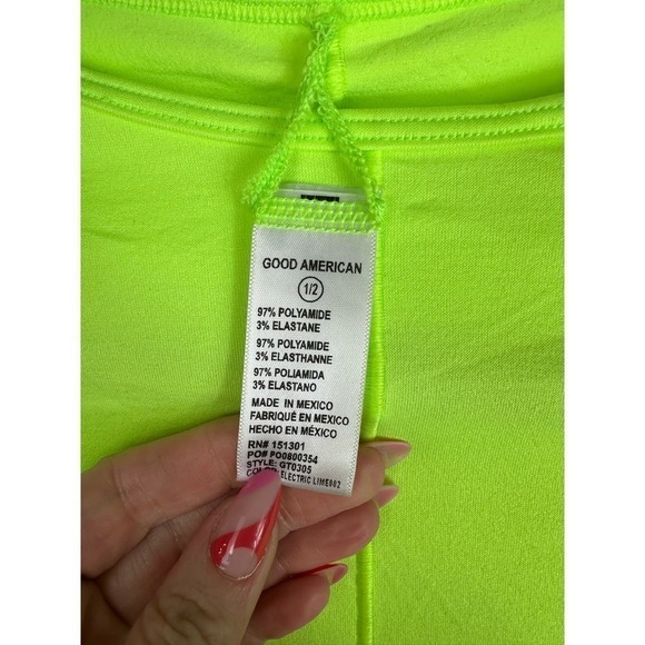 NWT Good American Fitted Seamless Tee Electric Lime size S/M - Picture 5 of 7
